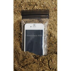 Pochettes étanches pour Iphone aLOKSAK